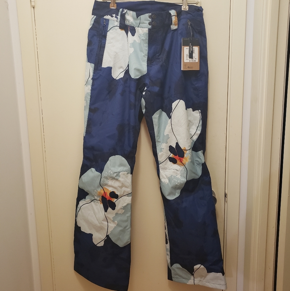 NWT North Face snowpants